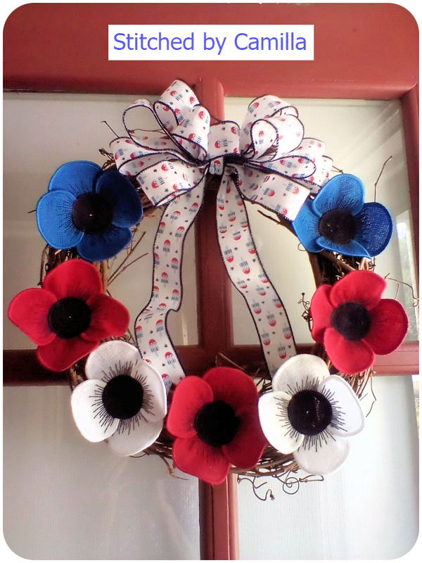 3D Poppy wreath by Camilla