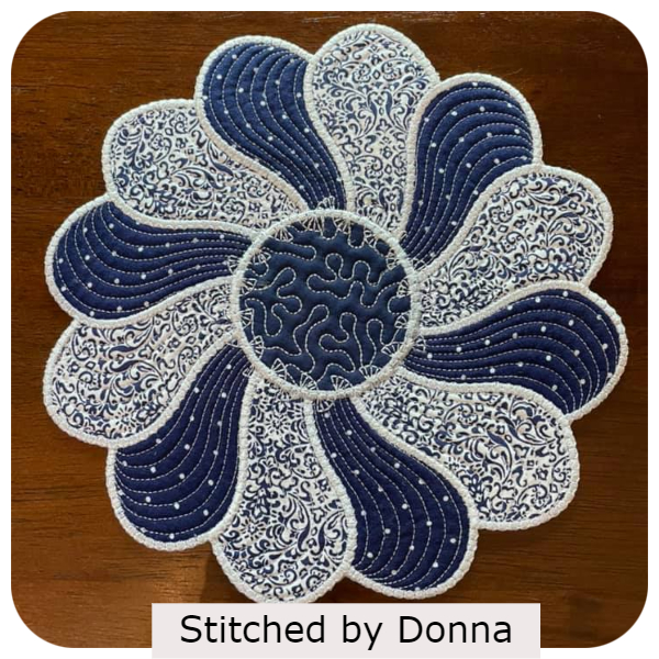 4x4 hoop Swirly Placemat by Donna