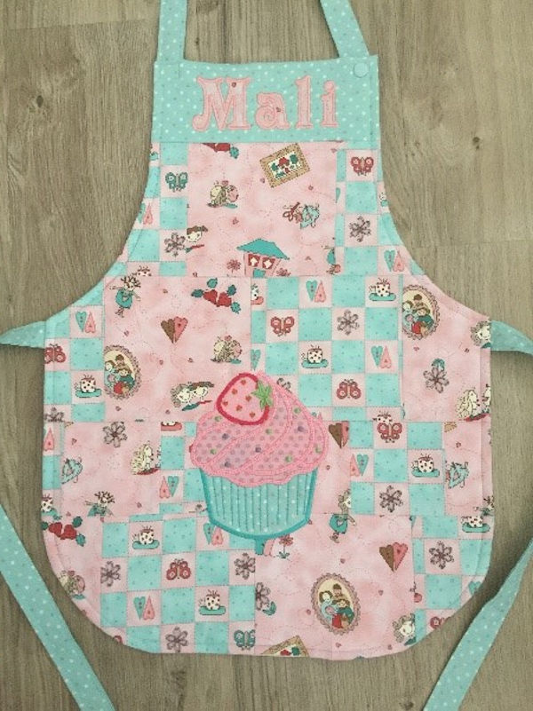 How to make a Childs Apron -1
